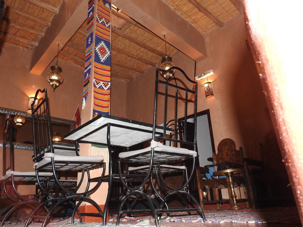 Cinema Riad Hotel Ouarzazate Exterior photo